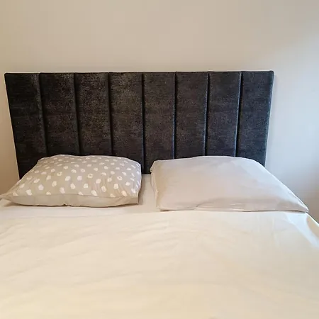 Mieszkanie, Blisko Stadionu Tarczynski Arena, Blisko Hala Orbita アパート